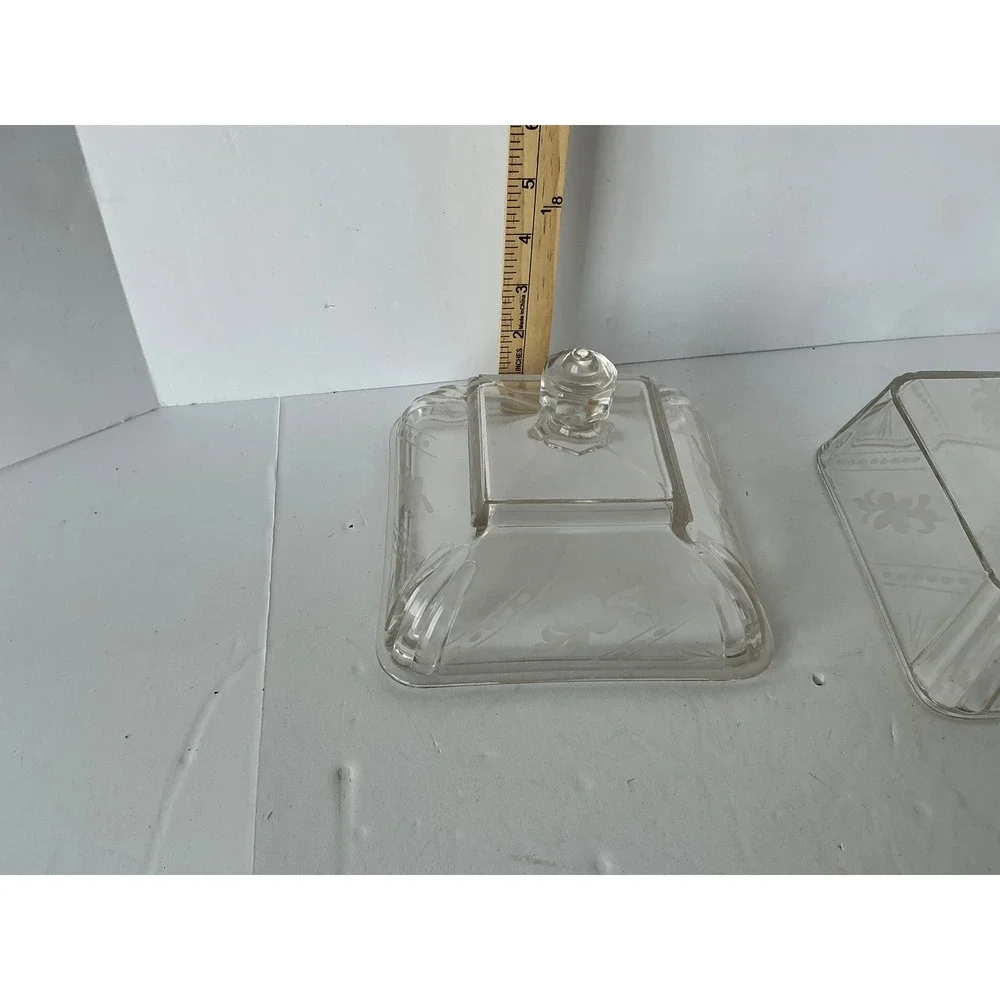 Vintage Glass Pedestal‎ Candy Dish Etched Floral Square Lidded Clear